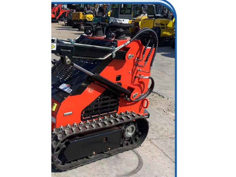 ME380A Skid Steer Loader – Crawler