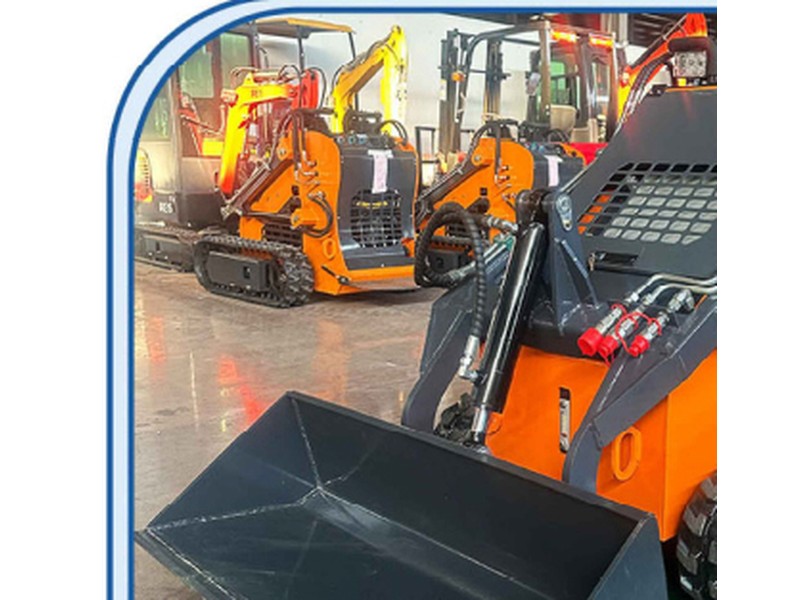 ME380C Skid Steer Loader
