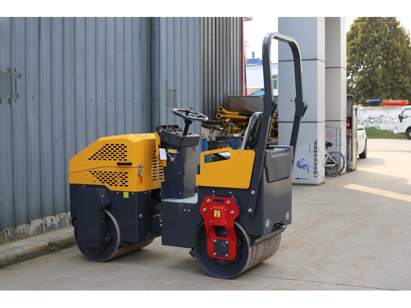 YH-JSY700 Road Roller