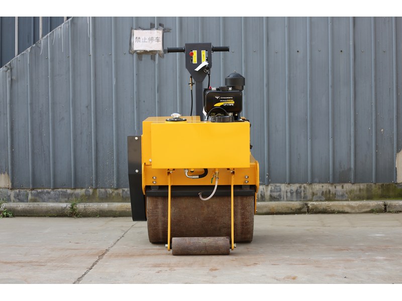 YH-YL700 Road Roller